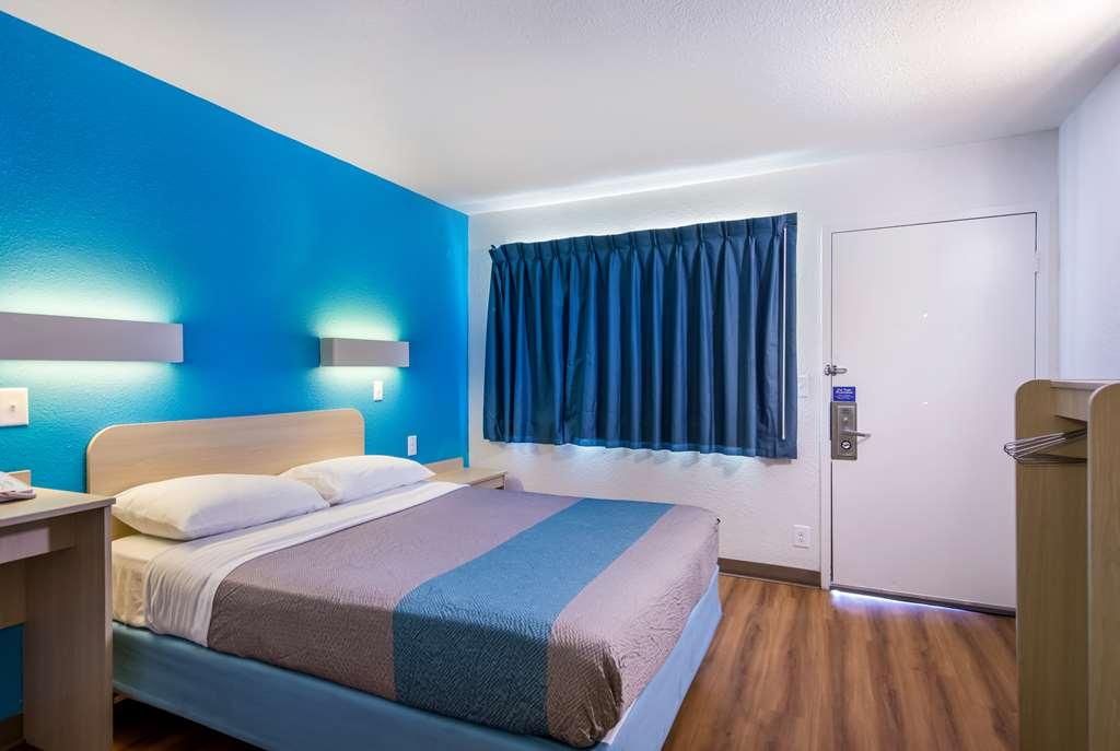 Motel 6-Sandston, Va - Richmond, Va Ruang foto