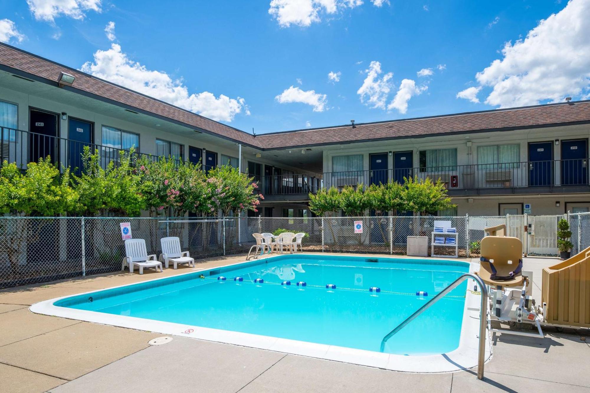 Motel 6-Sandston, Va - Richmond, Va Bagian luar foto